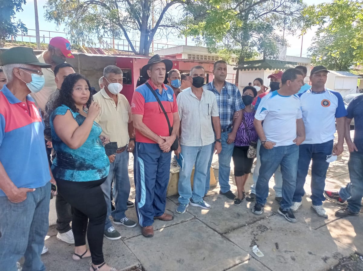 Trabajadores de Hidrocaribe continúan exigiendo la renuncia de la gerente en Sucre