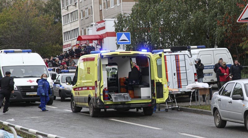 Tiroteo en escuela de Rusia dejó 15 muertos, entre ellos 11 niños