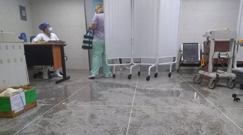 Trabajadores denunciaron filtraciones en el Hospital Razetti de Barcelona