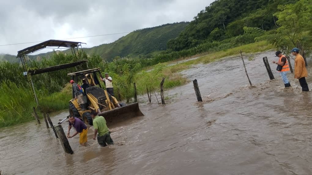 Lluvias en Monagas ocasionaron la crecida del Río Guarapiche