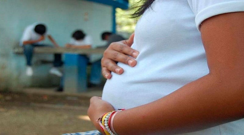 Proyectos Mujeres reveló que Venezuela mantiene tasa más alta de embarazo precoz