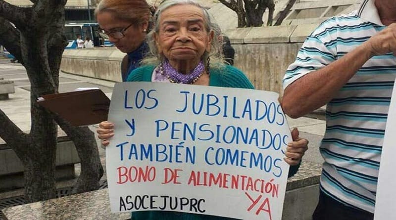 Pensionados exigen saber la fecha de cancelación del pago de aguinaldos