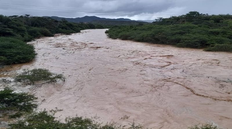 Crecida del Río Coro dejó alrededor de 460 personas damnificadas en Falcón