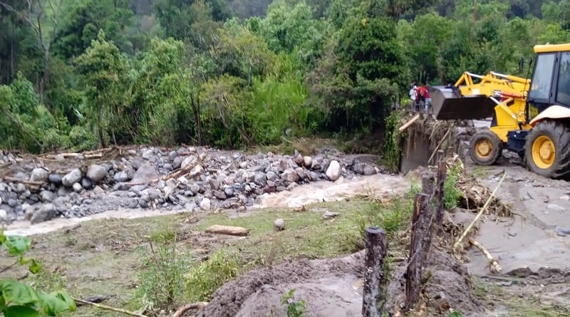 Mérida se mantiene en alerta tras colapso de un puente por crecida de río