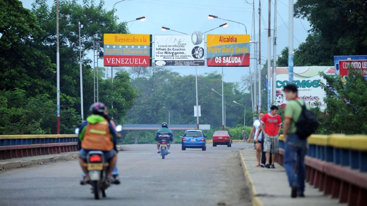 Venezuela y Colombia reanudarán el paso vehicular por la frontera el 1 de enero