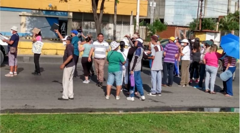 Habitantes de la Fundación Mendoza protestaron por problemas con el agua