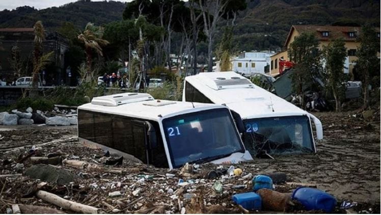 Italia declaró estado de emergencia en la isla Ischia por las fuertes precipitaciones