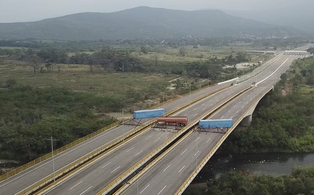 Puente Tienditas pasará a llamarse Atanasio Girardot tras su apertura en 2023