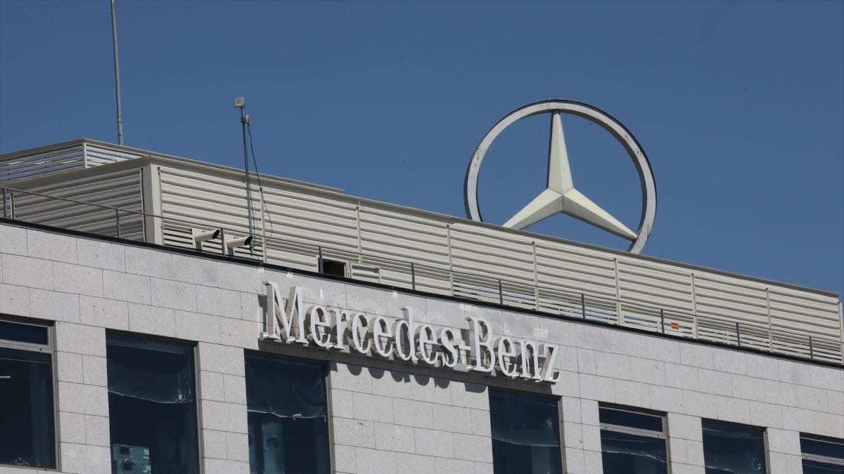 Autoridades alemanas registraron instalaciones de Mercedes-Benz por presunta corrupción