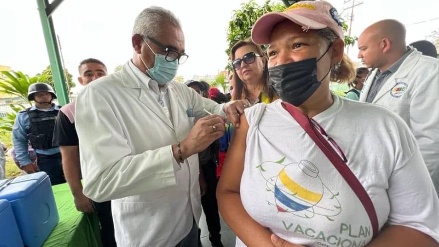 Plan de vacunación Nacional inició en Bolívar