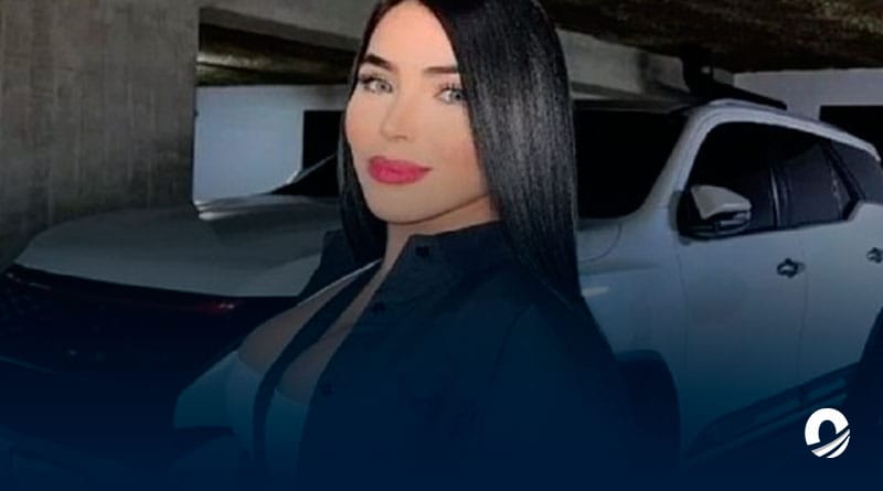 VIDEO | Olvany Gaspari, una de las "muñecas del petróleo", se entregó a las autoridades 