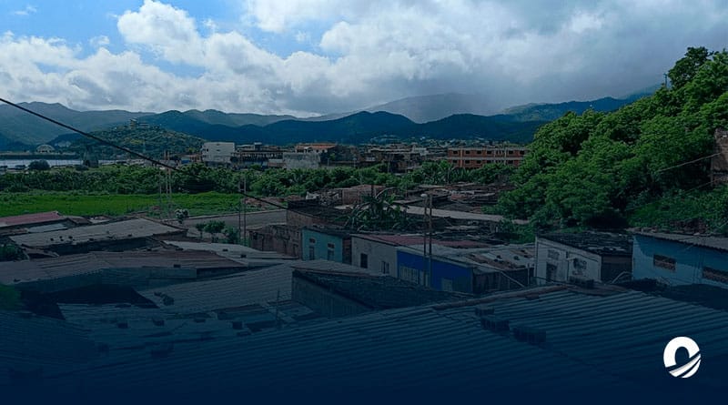 Vecinos de Campo Ajuro piden a las autoridades resolver problemas de aguas servidas y alumbrado