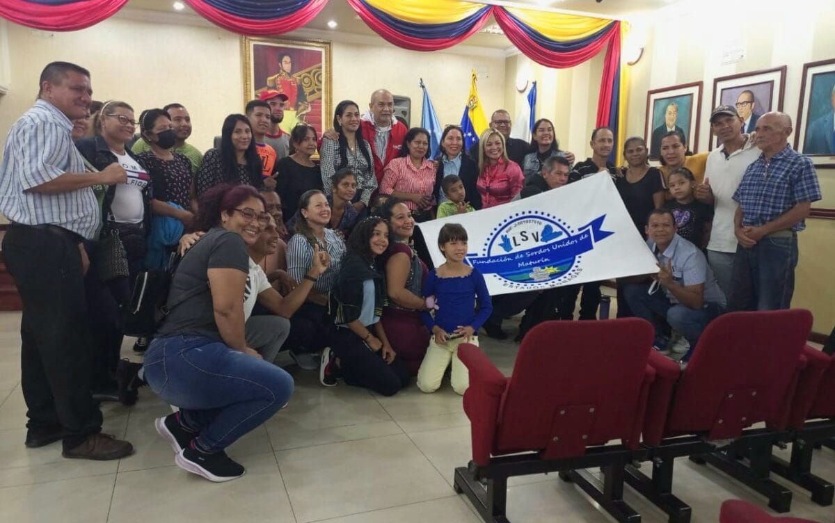 Proponen ley para garantizar derechos de personas con discapacidad auditiva en Monagas