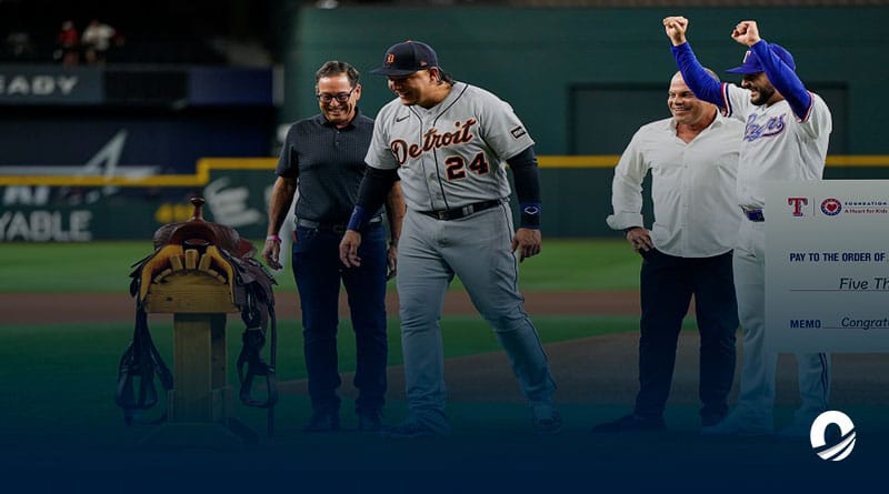 Miguel Cabrera fue homenajeado por los Rangers de Texas 