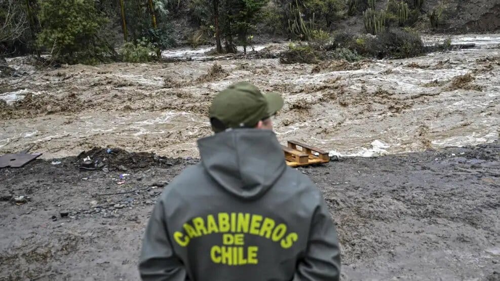 Al menos dos muertos y más de 19 mil damnificados por intensas lluvias en Chile