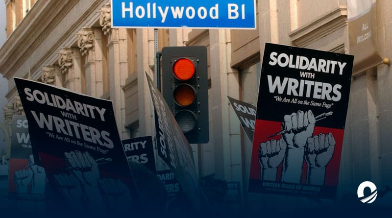 Huelga de guionistas y actores causa retrasos en estrenos de películas
