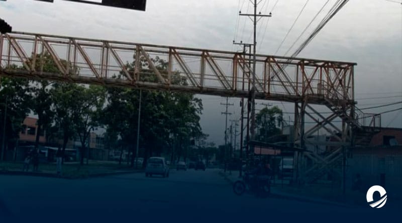Habitantes de Maturín denunciaron mal estado de la pasarela de la Av. Libertador