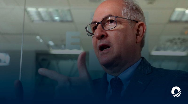 Funcionarios policiales allanaron apartamento de Ledezma en Caracas