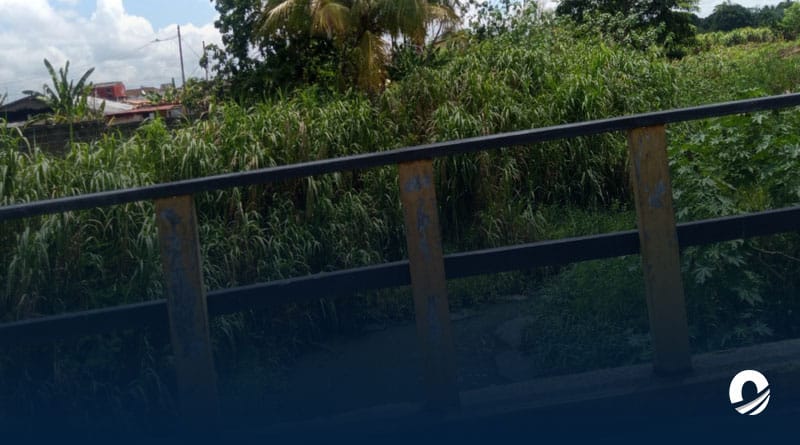 Habitantes de La Cayenas denunciaron mal estado del caño