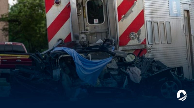 Seis personas murieron tras ser impactados por un tren de carga en Florida