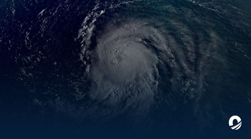 Alertan olas de 4,6 metros en Puerto Rico ante el paso del huracán Lee