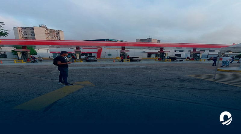 Habitantes del estado Bolívar podrán surtir gasolina cada dos días
