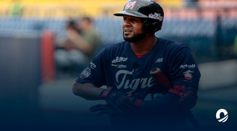 José Martínez se llevó el premio al Más Valioso de la LVBP