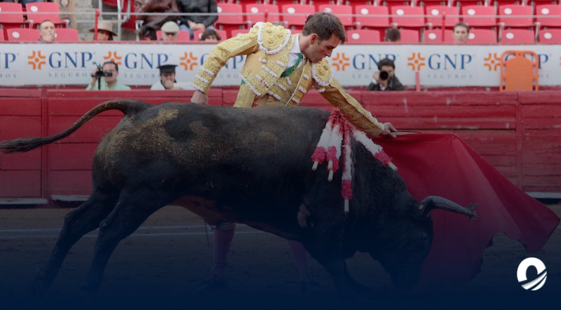 Jueza federal suspendió provisionalmente las corridas de toro en Plaza México