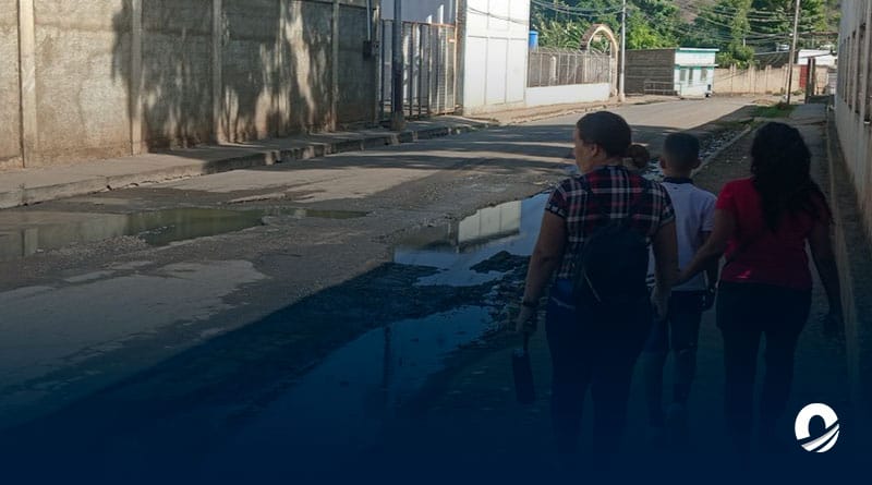 SUCRE | Vecinos del sector 22 de Agosto denunciaron obstrucción de colector