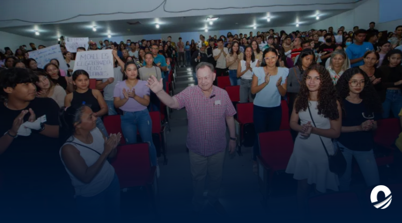 NUEVA ESPARTA | Gobernador de Nueva Esparta entregó 530 becas a estudiantes del estado