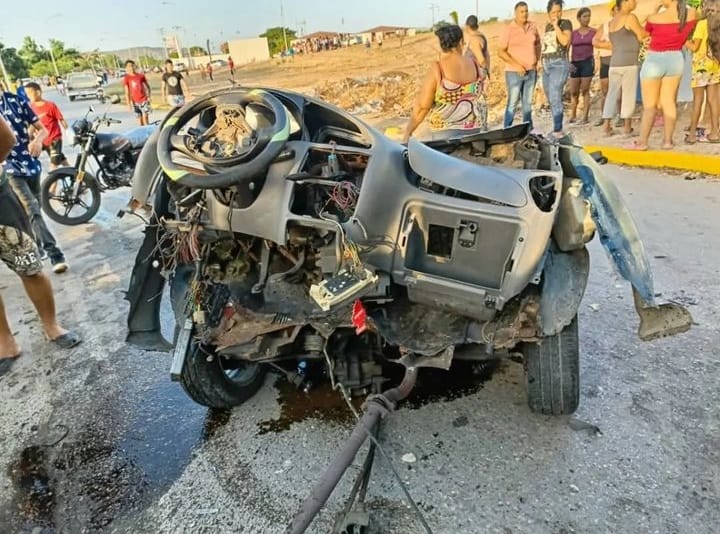 Accidente vial en la autopista Antonio José de Sucre dejó un muerto