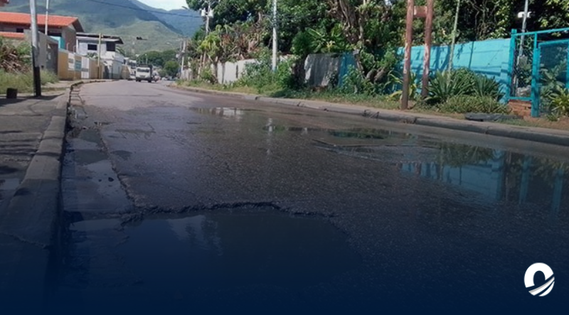 NUEVA ESPARTA | Habitantes de Las Huertas exigieron reparación de tubería de aguas negras