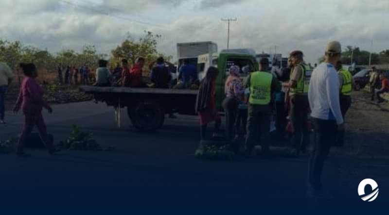 Anzoátegui | Comunidad indígena cerró vía El Tigre-Cantaura por falta de agua y luz