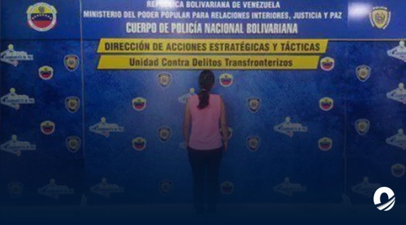 Mujer fue detenida tras permitir el presunto abuso sexual de sus hijas