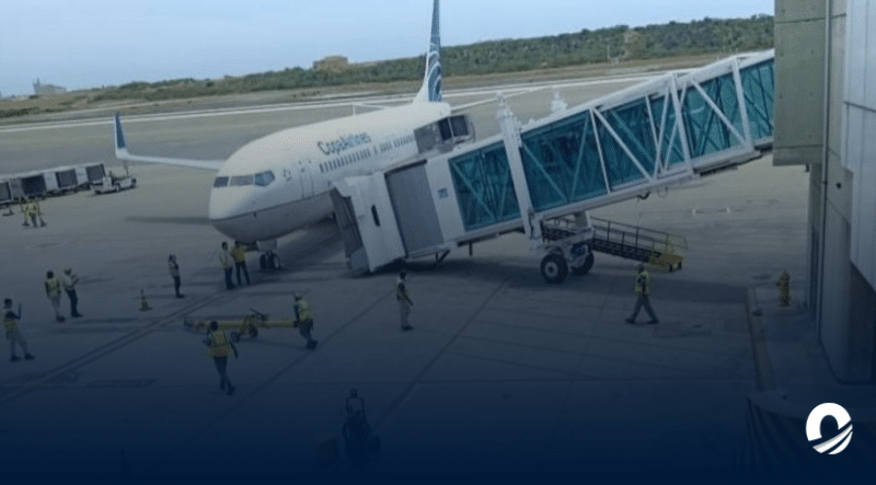 Puente de embarque de pasajeros del Aeropuerto de Maiquetía colapsó este lunes