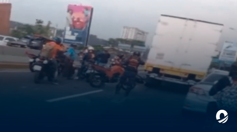 Colisión vehicular dejó un fallecido en la autopista Gran Cacique Guaicaipuro