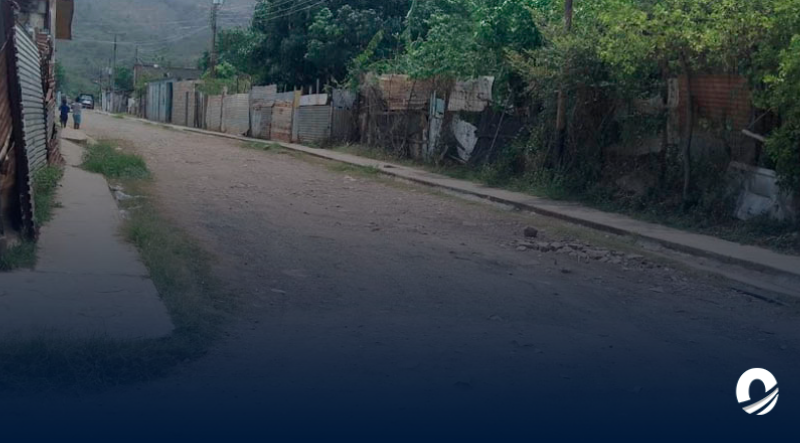 Anzoátegui | Habitantes del Valle Los Montones Clama asfaltado de calles