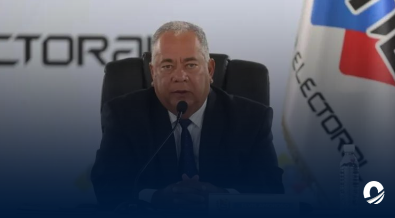 Elvis Amoroso: "sería indigno aceptar esta dádiva por la Unión Europea"