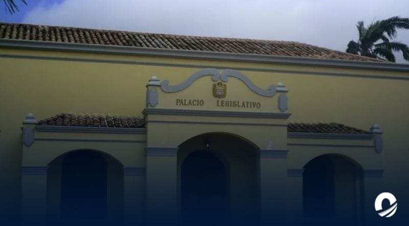 NUEVA ESPARTA | Presidenta del Clebne se reunió con Gabinete Cultural Estadal para discutir recuperación del Palacio Legislativo