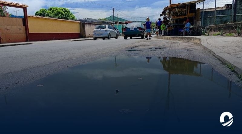 SUCRE | Habitantes de Cocolirio denunciaron colapso de colector de aguas servidas