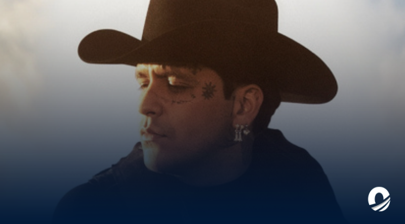 Christian Nodal pospuso conciertos de su gira tras grave infección estomacal