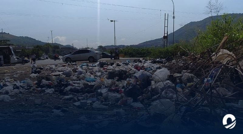 ANZOÁTEGUI | Residentes de urbanización El Milagro Bolivariano denunciaron acumulación de basura