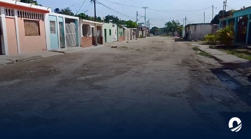 SUCRE | Residentes de barrio Bolivariano exigieron asfaltado de la vialidad