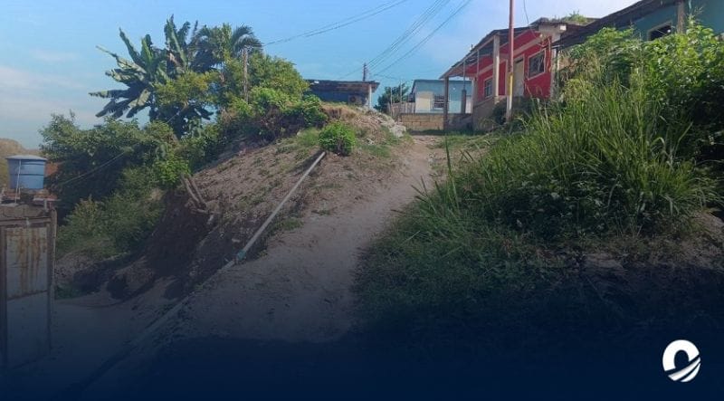 ANZOÁTEGUI | Residentes del sector Andrés Bello II exigieron construcción de escaleras y caminerías