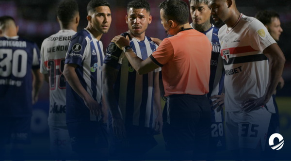Miguel Navarro denunció acto de xenofobia durante partido de la Copa Libertadores