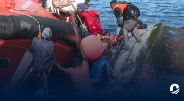 Al menos siete migrantes perdieron la vida al volcarse una embarcación en España