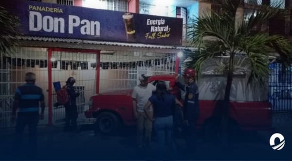 Conductor impactó su camioneta contra una panadería en Cumaná