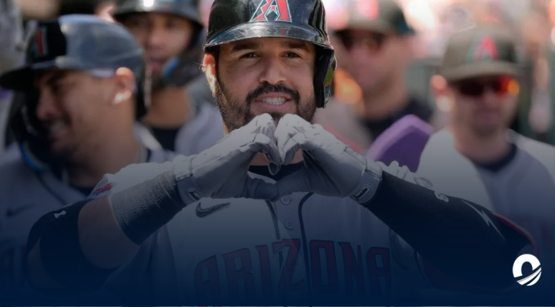 Suárez superó a Bob Abreu como el cuarto venezolano con más jonrones de la MLB