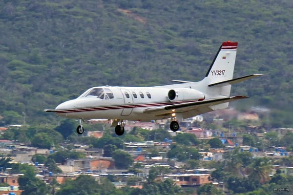 Desapareció avioneta con tres personas a bordo que despegó desde Maiquetía a Margarita