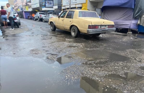 Sucre | Conductores de Cumaná pidieron a las autoridades reparar las calles del centro